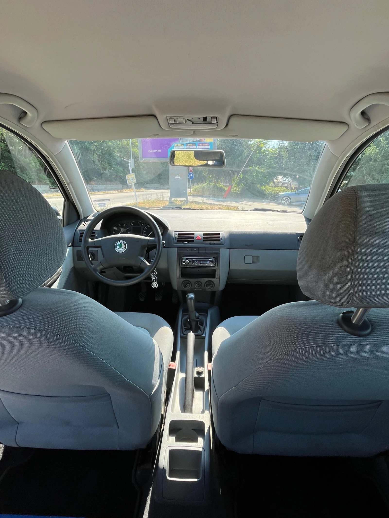 Skoda Fabia, снимка 8 - Автомобили и джипове - 54238632