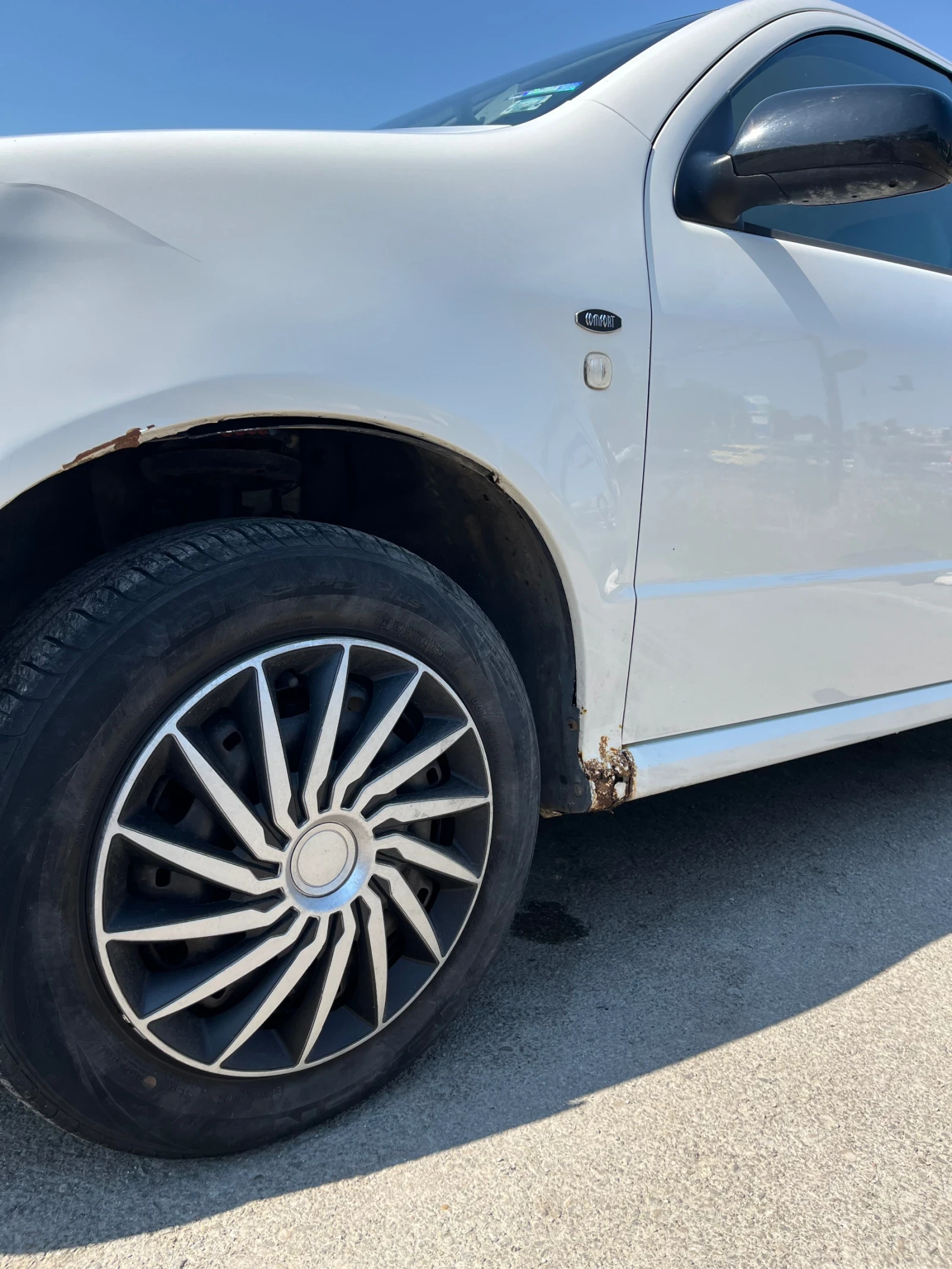 Skoda Fabia, снимка 12 - Автомобили и джипове - 54238632