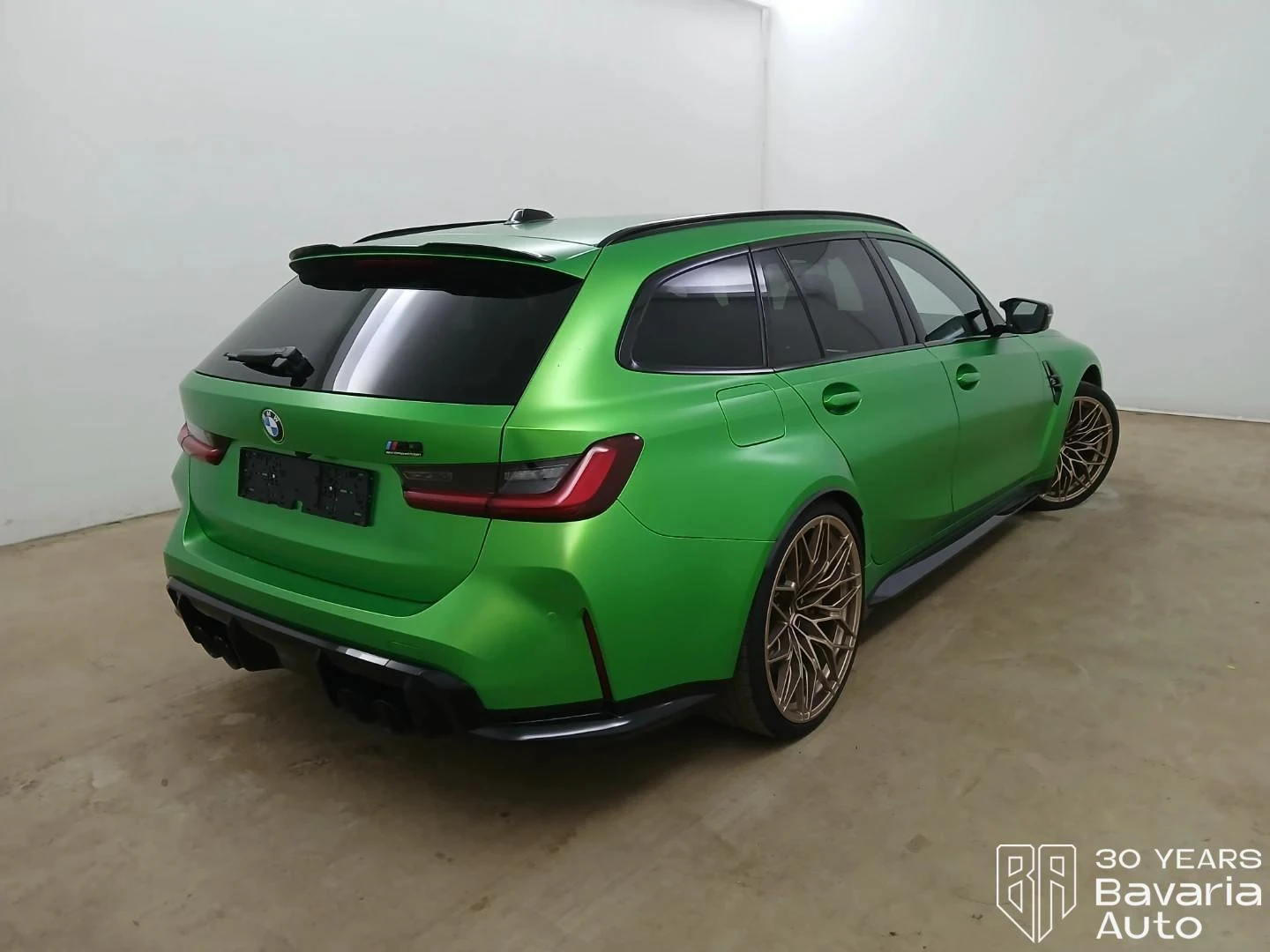 BMW M3 Competition xDrive Touring Sportautomatic, снимка 3 - Автомобили и джипове - 54345059