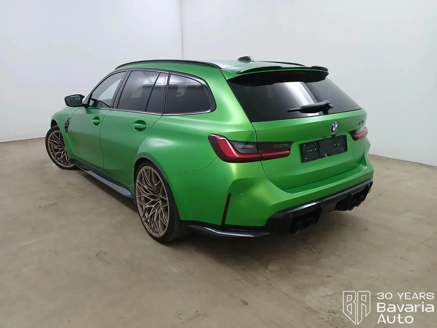 BMW M3 Competition xDrive Touring Sportautomatic, снимка 2 - Автомобили и джипове - 54345059