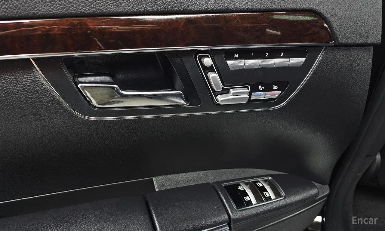 Mercedes-Benz S 500 LONG* FACE* ПОДГРЕВ* ОБДУХВАНЕ* МАСАЖИ* ПАНО* ДИСТ, снимка 16 - Автомобили и джипове - 54607954