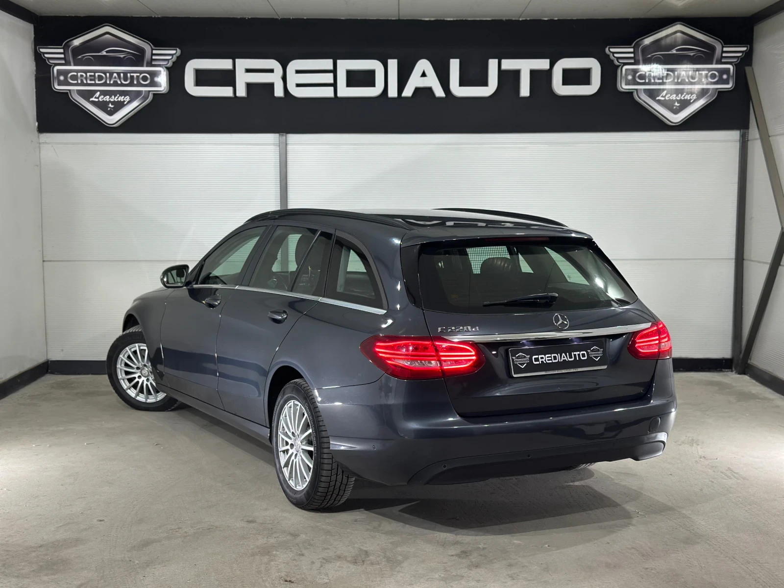 Mercedes-Benz C 220 AUTO* NAVI, снимка 4 - Автомобили и джипове - 54734480