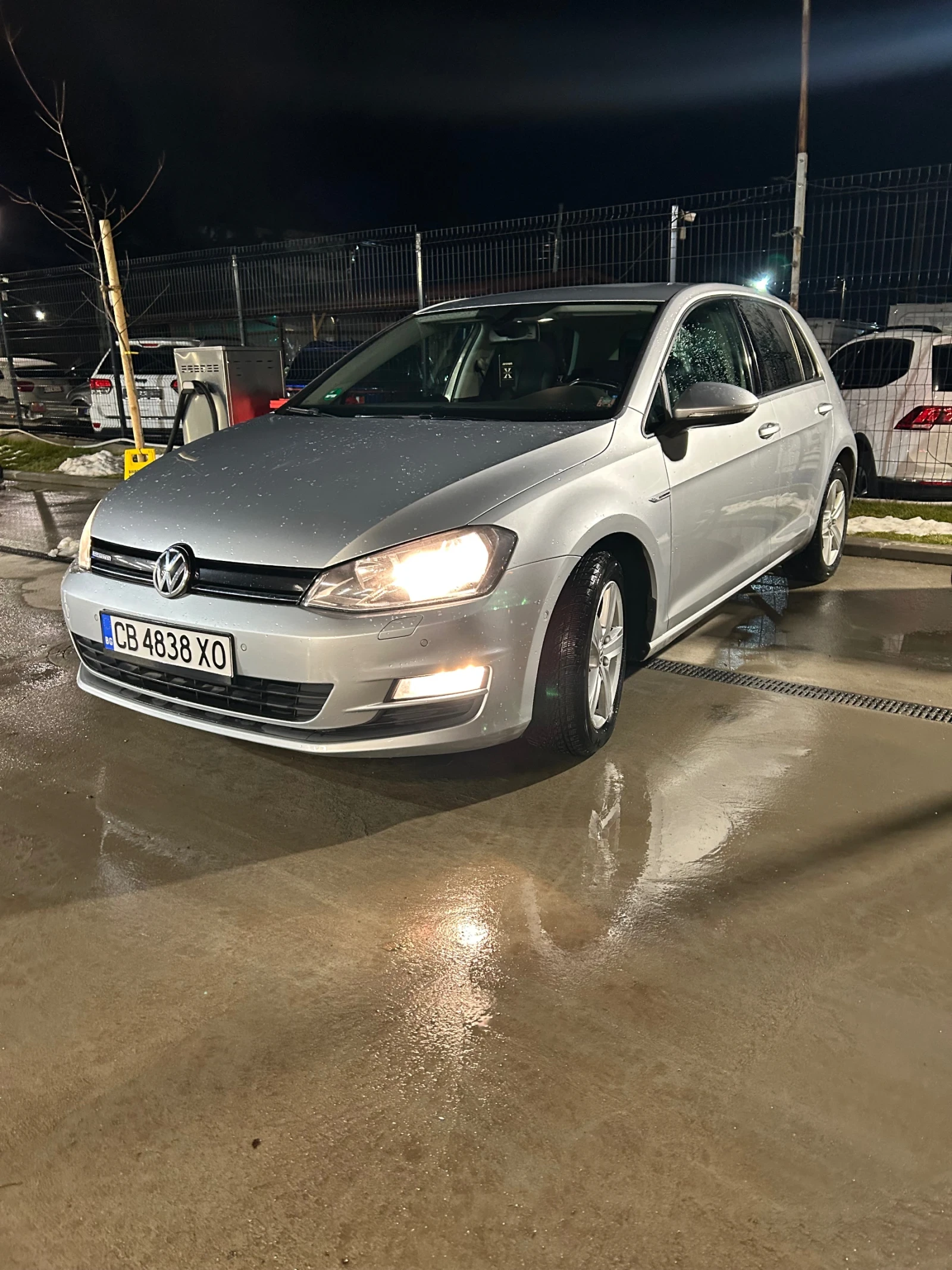VW Golf, снимка 11 - Автомобили и джипове - 55000327