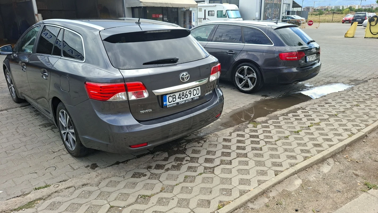 Toyota Avensis, снимка 4 - Автомобили и джипове - 55066322