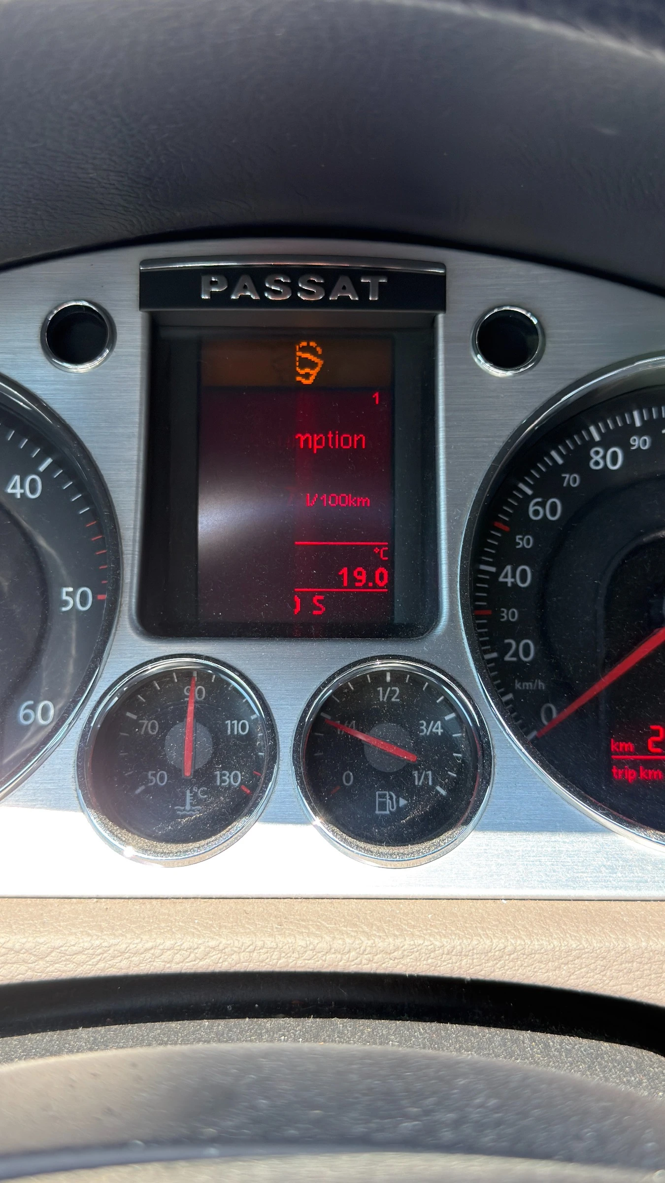 VW Passat, снимка 16 - Автомобили и джипове - 55212625