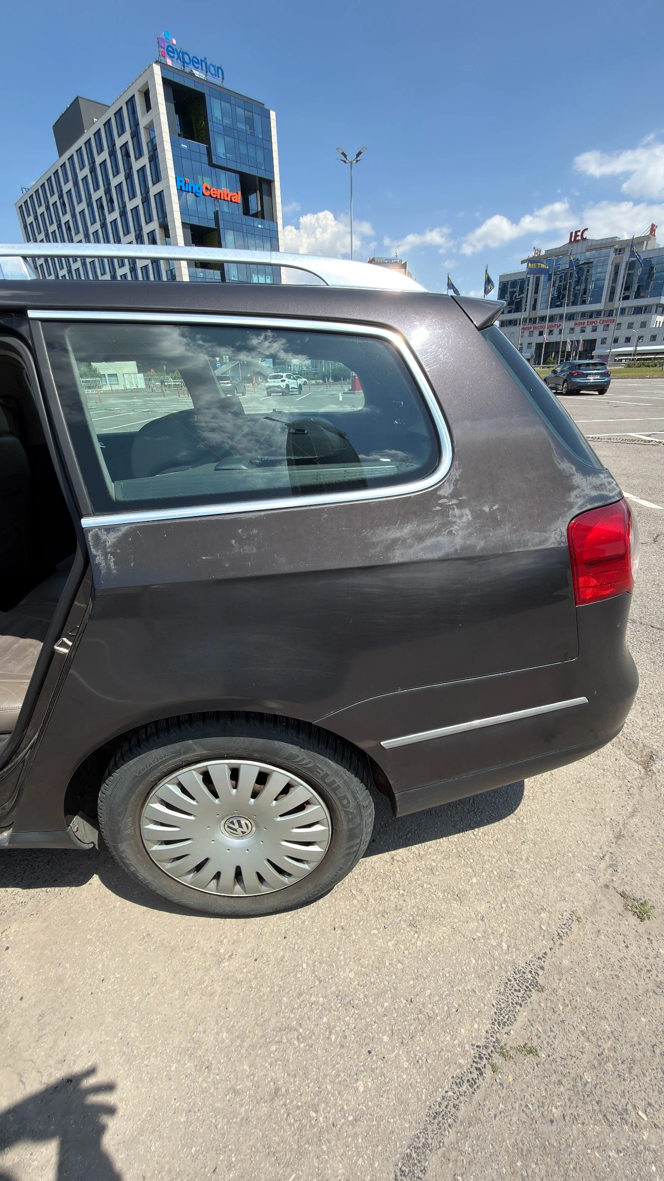 VW Passat, снимка 12 - Автомобили и джипове - 55212625