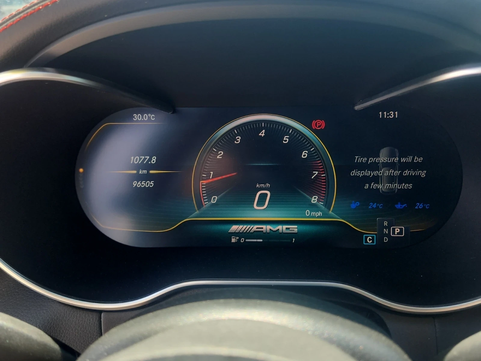 Mercedes-Benz C 43 AMG Burmester* Face* Digital* Червени колани, снимка 11 - Автомобили и джипове - 55263177