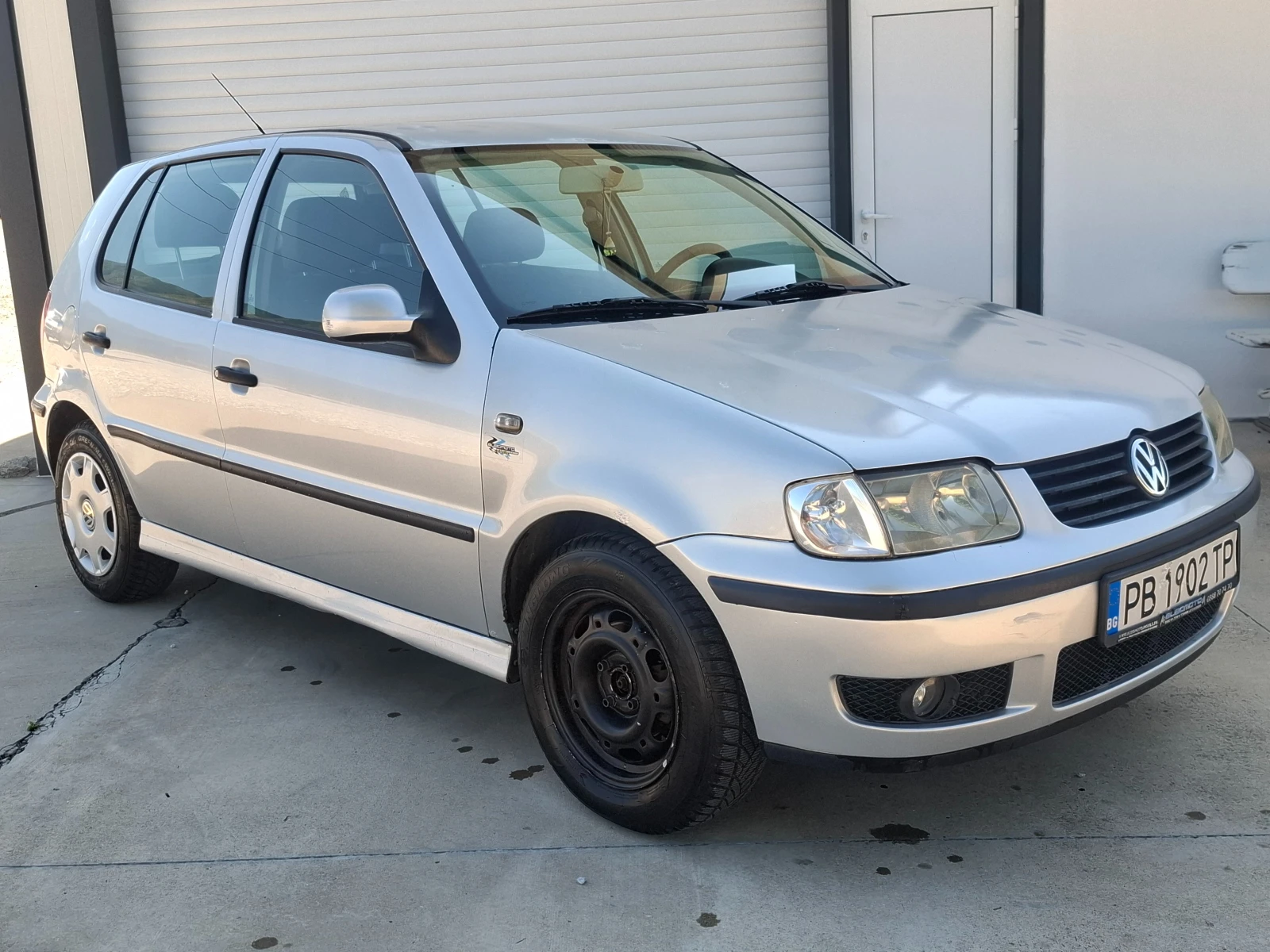 VW Polo 1.4MPI/Клима/Газ, снимка 4 - Автомобили и джипове - 55292341