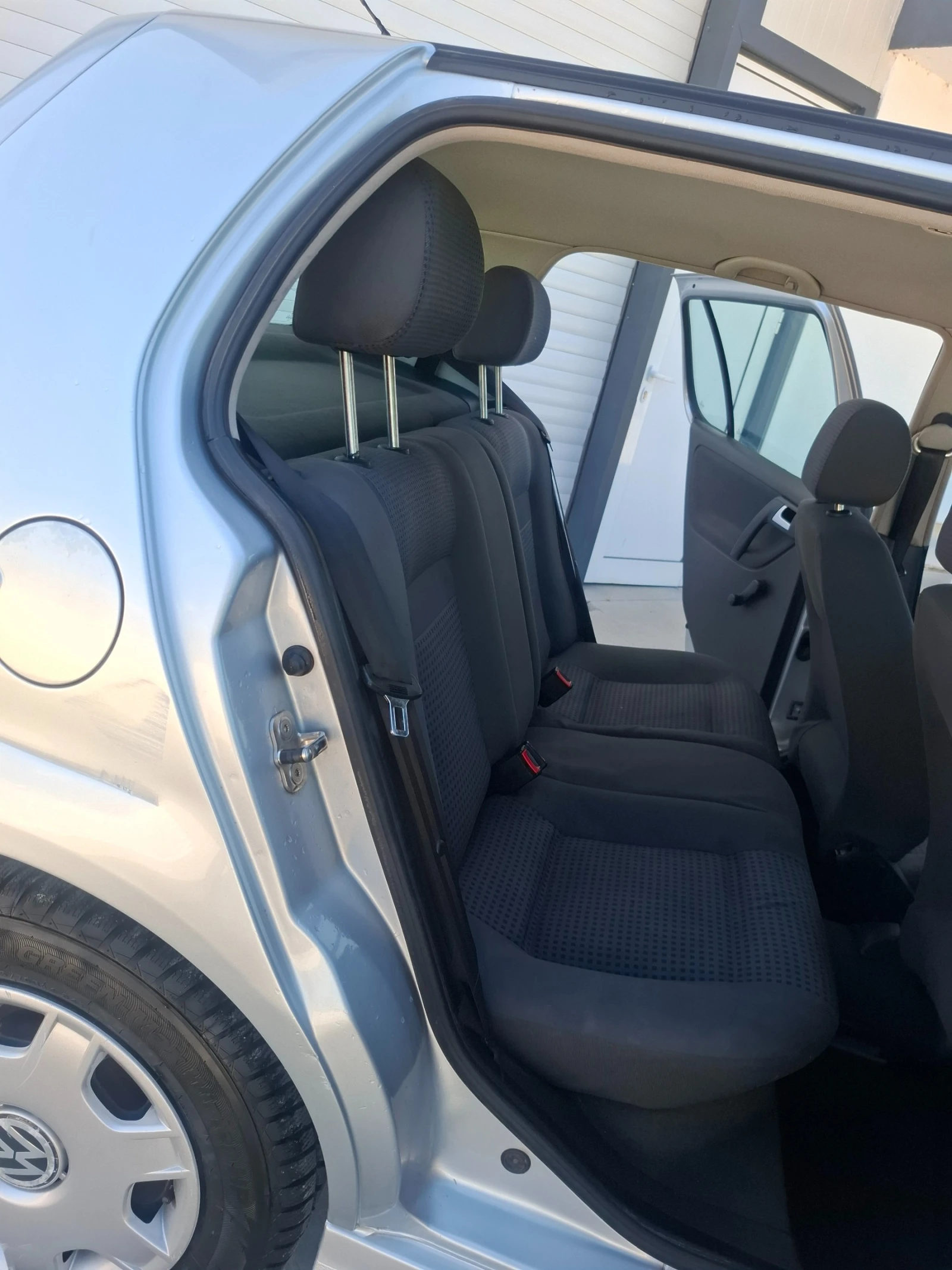 VW Polo 1.4MPI/Клима/Газ, снимка 10 - Автомобили и джипове - 55292341