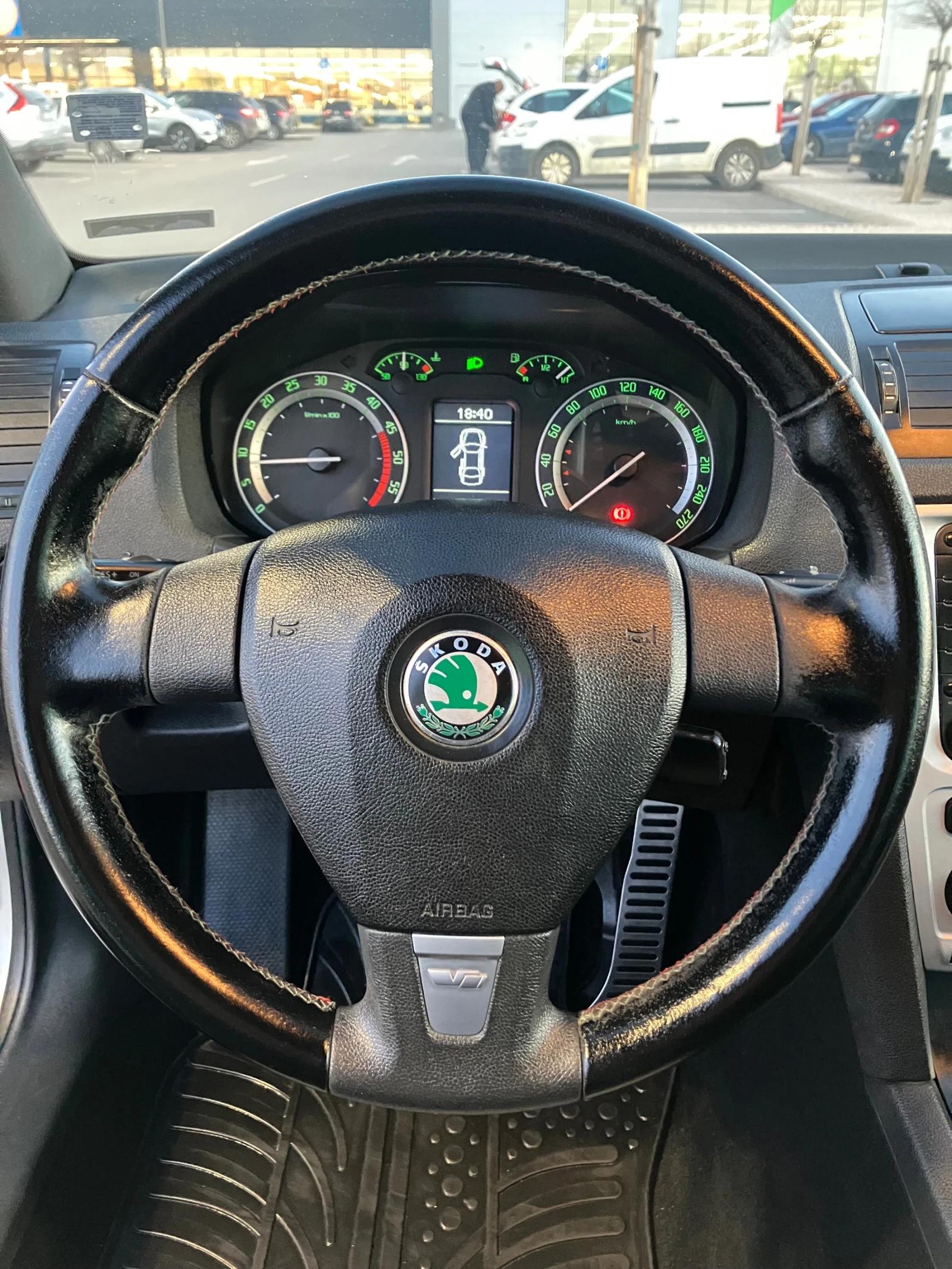 Skoda Octavia VRS 2.0TDI 170к.с 2007г., снимка 6 - Автомобили и джипове - 55582215