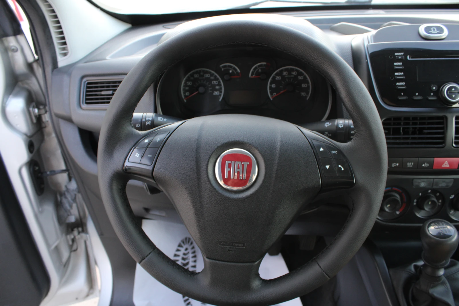 Fiat Doblo MAXI 1.6 MTJ, снимка 12 - Автомобили и джипове - 55885673
