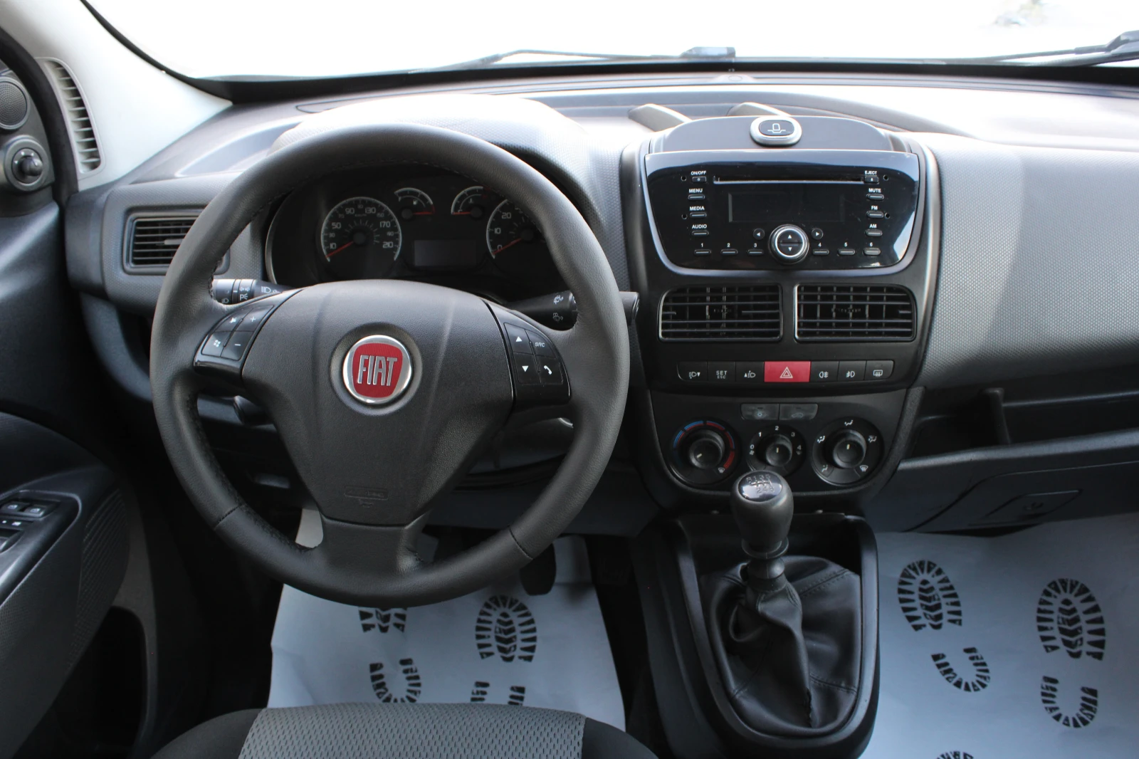 Fiat Doblo MAXI 1.6 MTJ, снимка 10 - Автомобили и джипове - 55885673