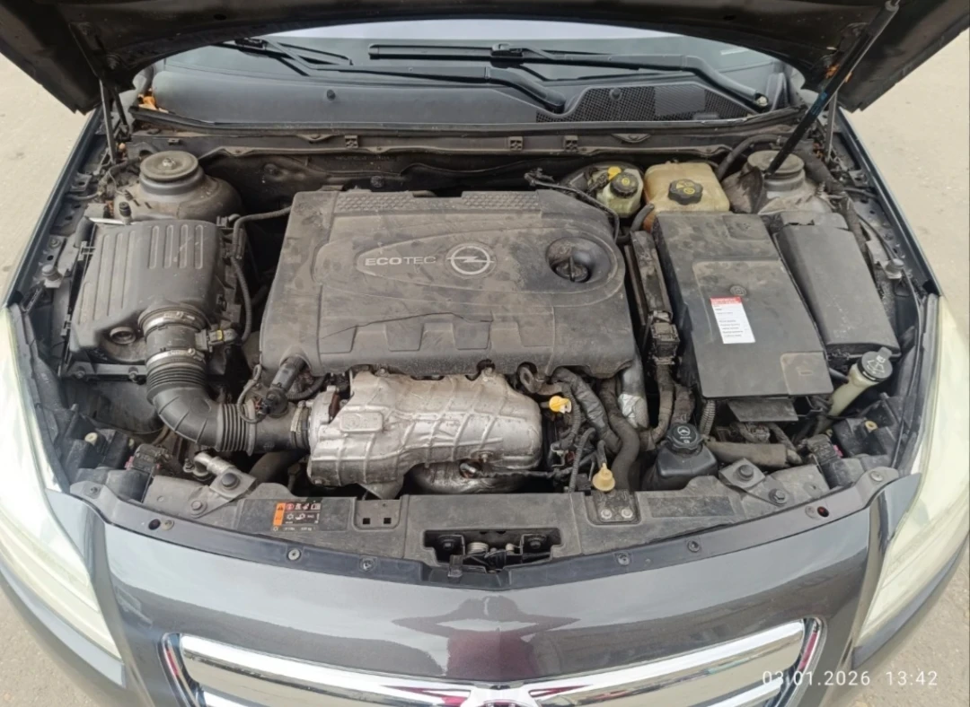 Opel Insignia 2.0, CDTI, снимка 10 - Автомобили и джипове - 55934435