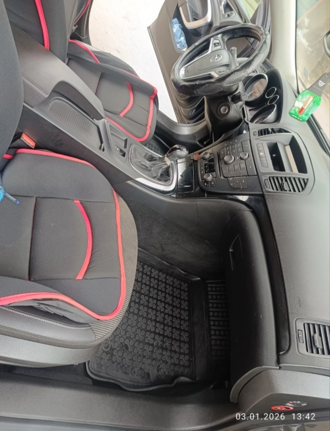 Opel Insignia 2.0, CDTI, снимка 9 - Автомобили и джипове - 55934435