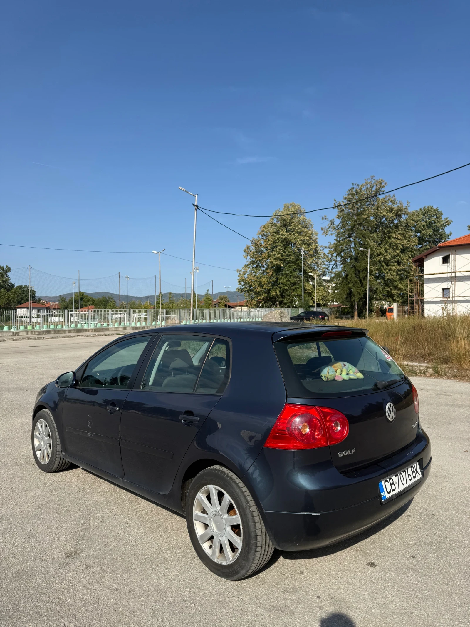 VW Golf, снимка 5 - Автомобили и джипове - 55956572
