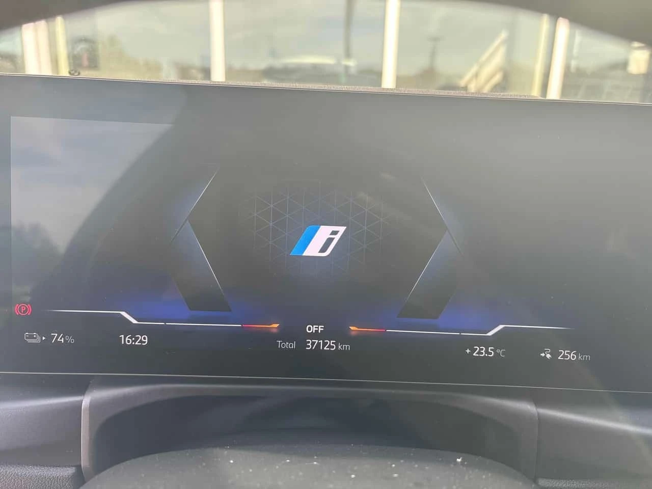 BMW i4 * eDrive35 * CARFAX *  | Mobile.bg � ����������� 8