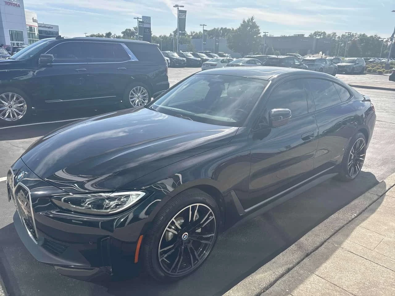 BMW i4 * eDrive35 * CARFAX *  | Mobile.bg � ����������� 1