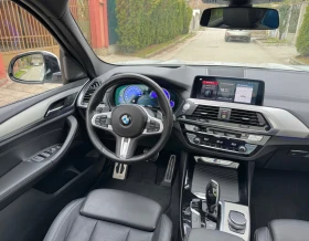BMW X3 M40d/xDrive/PANO/360CAM/HEADUP/ОБДУХВАНЕ  - 33499 € / 65518.35 лв. - 36343605 7