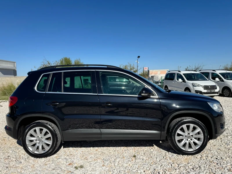 VW Tiguan 2.0 TDI / 4MOTION / NAVI / PODGREV / AVTOPILOT, снимка 5 - Автомобили и джипове - 51771476