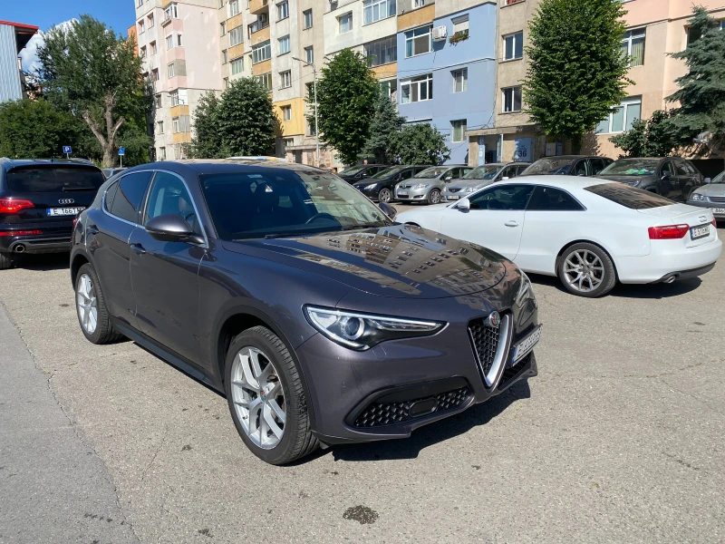 Alfa Romeo Stelvio, снимка 2 - Автомобили и джипове - 53054145
