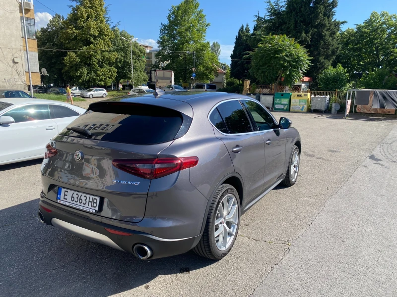 Alfa Romeo Stelvio, снимка 3 - Автомобили и джипове - 53054145