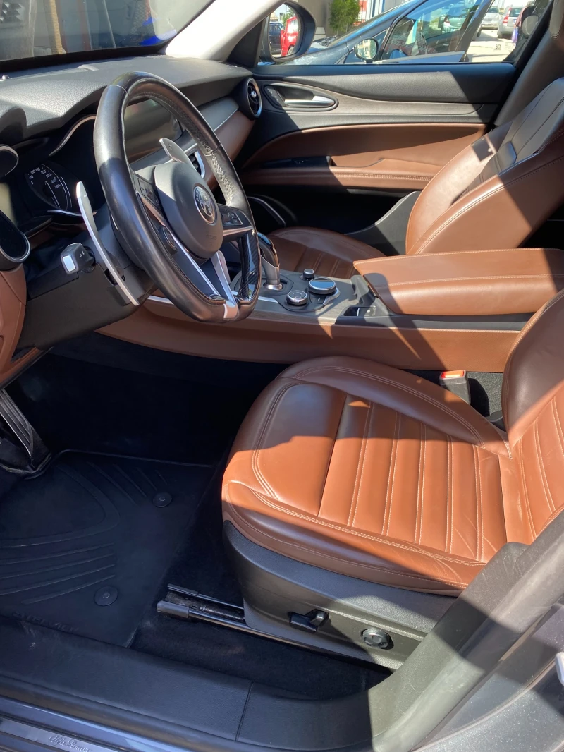 Alfa Romeo Stelvio, снимка 8 - Автомобили и джипове - 53054145