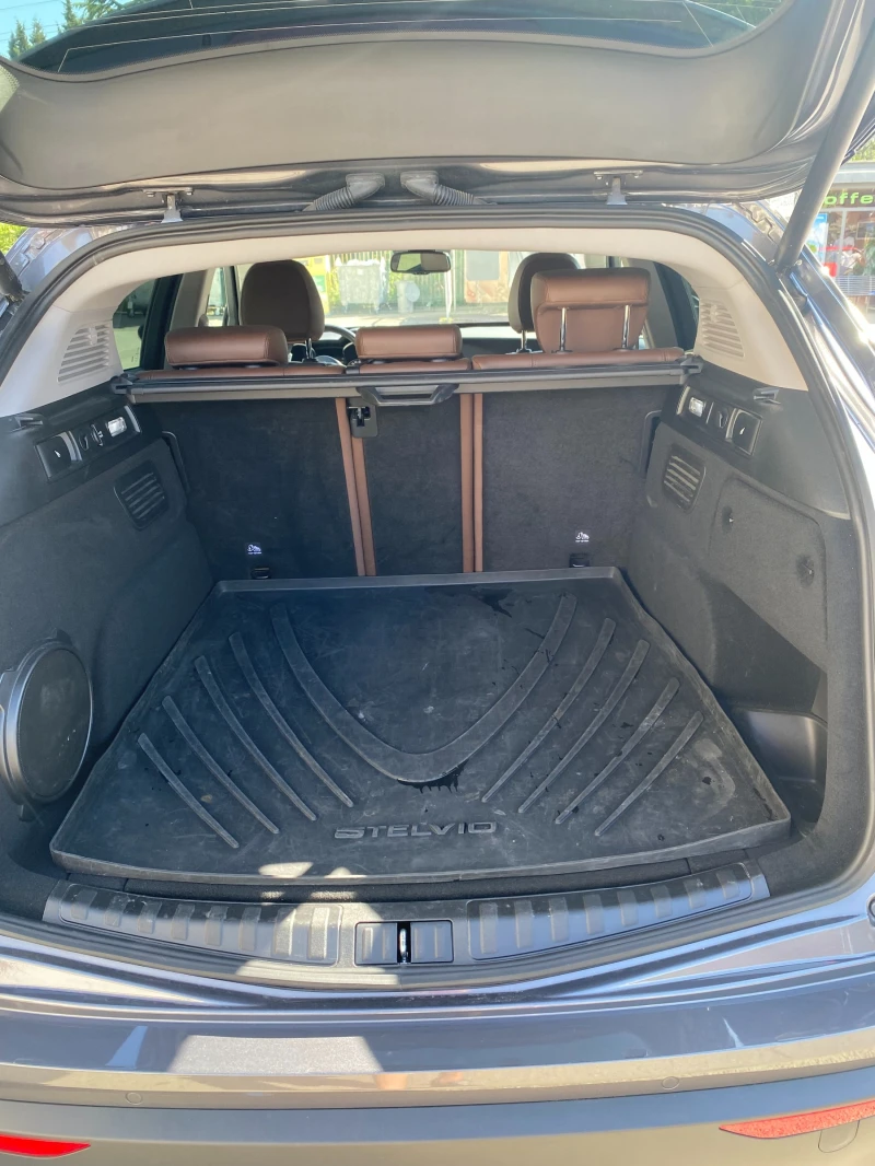 Alfa Romeo Stelvio, снимка 15 - Автомобили и джипове - 53054145