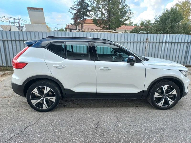 Volvo XC40 251, снимка 5 - Автомобили и джипове - 52528238