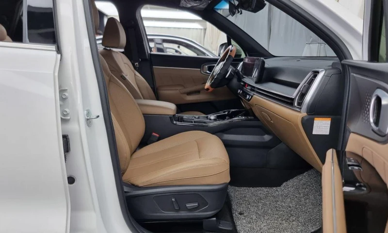 Kia Sorento HEV 1.6 2WD Noblesse * НАЙ-ДОБРА ЦЕНА В БЪЛГАРИЯ* , снимка 11 - Автомобили и джипове - 52109155