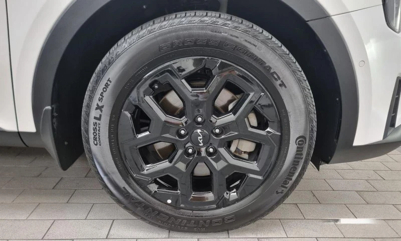 Kia Sorento HEV 1.6 2WD Noblesse * НАЙ-ДОБРА ЦЕНА В БЪЛГАРИЯ* , снимка 5 - Автомобили и джипове - 52109155