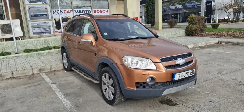 Chevrolet Captiva, снимка 5 - Автомобили и джипове - 52572426