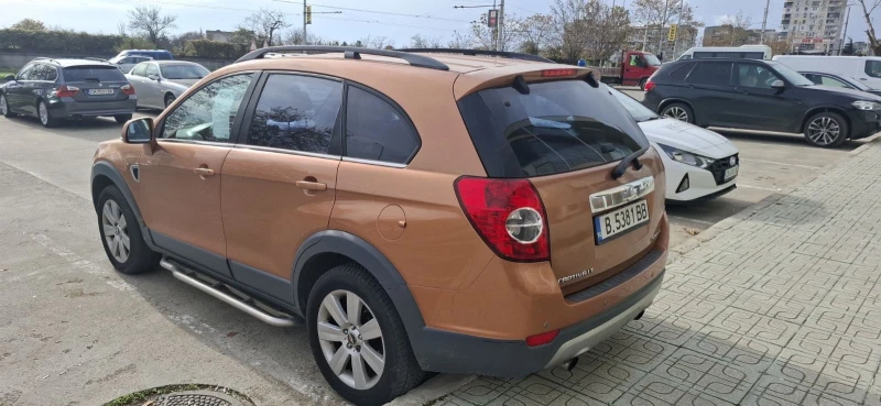 Chevrolet Captiva, снимка 4 - Автомобили и джипове - 52572426