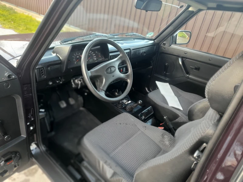 Lada Niva 4?4, снимка 14 - Автомобили и джипове - 53135209