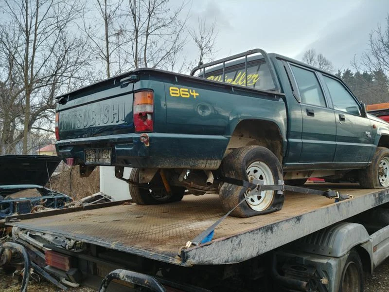 Mitsubishi L200 4D56, снимка 4 - Автомобили и джипове - 46834510