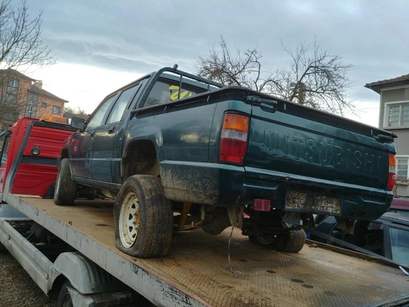 Mitsubishi L200 4D56, снимка 3 - Автомобили и джипове - 46834510