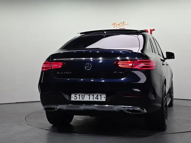 Mercedes-Benz GLE 350D 4MATIC COUPE, снимка 3 - Автомобили и джипове - 55562915