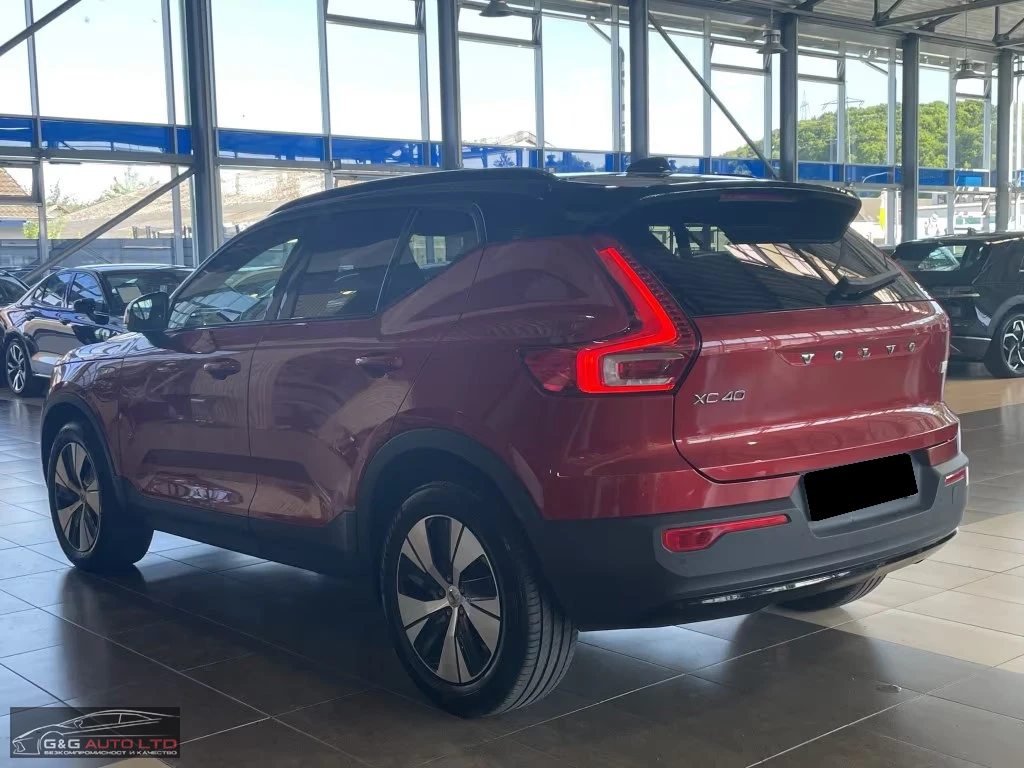 Volvo XC40 R-DESIGN/211HP/LED/CAM/DIGI/ACC/KLESS/CARPLAY/166g - изображение 3