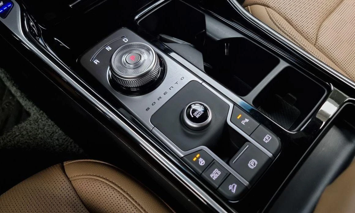 Kia Sorento HEV 1.6 2WD Noblesse * НАЙ-ДОБРА ЦЕНА В БЪЛГАРИЯ*  - изображение 9