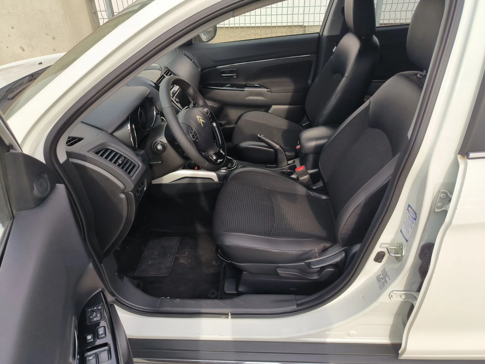 Citroen C4 AIRCROSS 1.6d-Navi-6sk-Kamera-Euro-5B - изображение 6