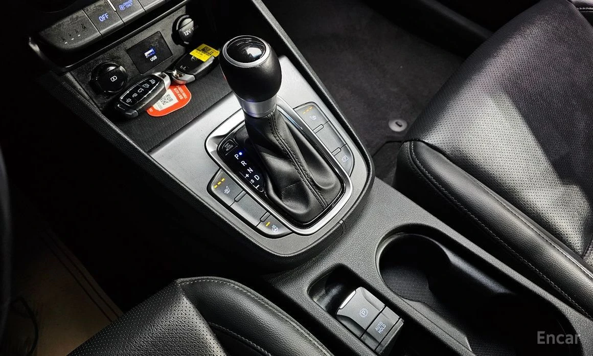 Hyundai Kona, снимка 9 - Автомобили и джипове - 54081345