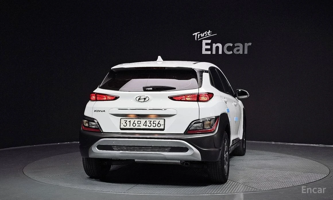 Hyundai Kona, снимка 4 - Автомобили и джипове - 54081345