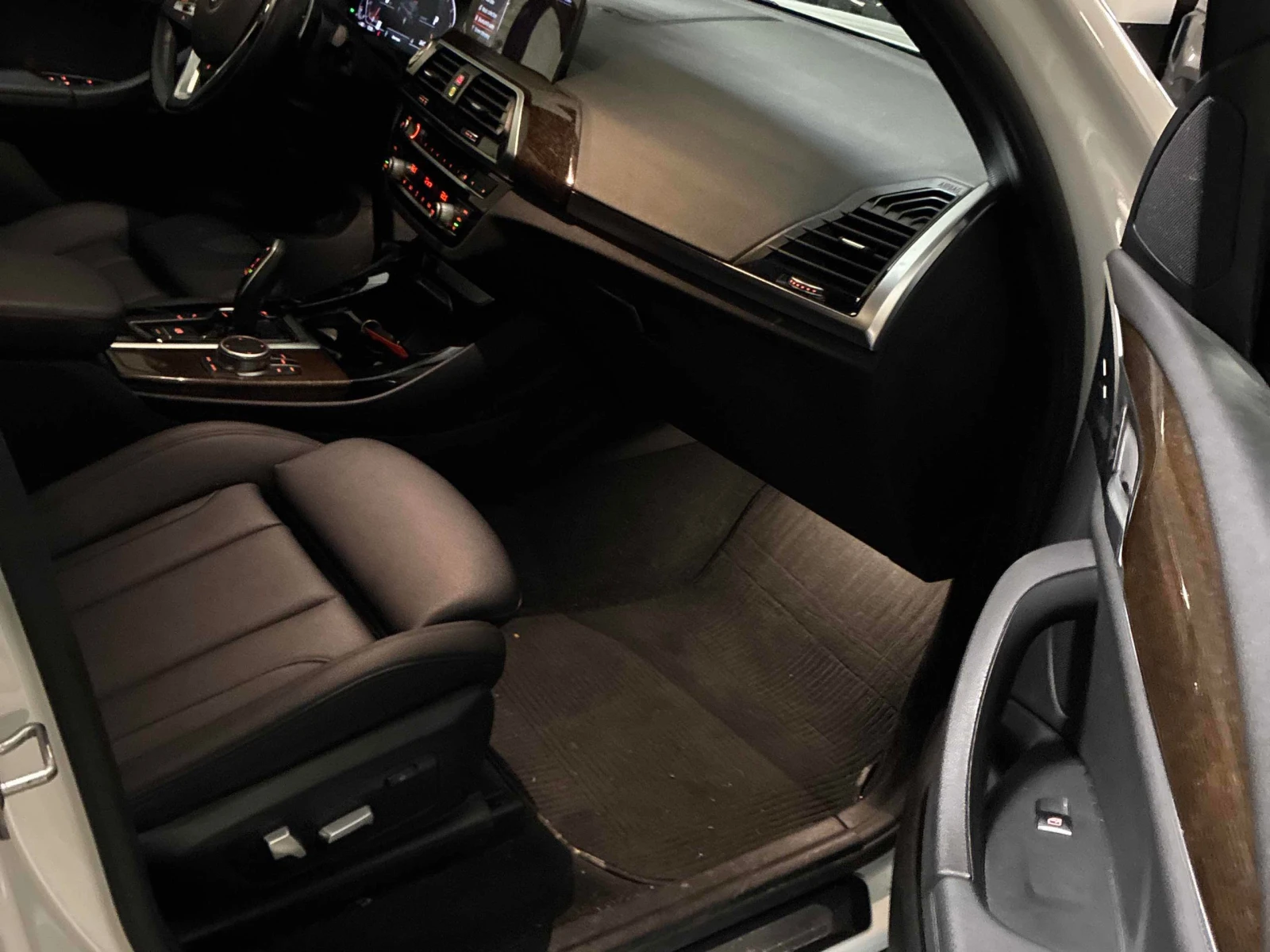 BMW X3 xDrive30i* DIGITAL* ПОДГРЕВ* HI-FI* KAMERA, снимка 11 - Автомобили и джипове - 54184487