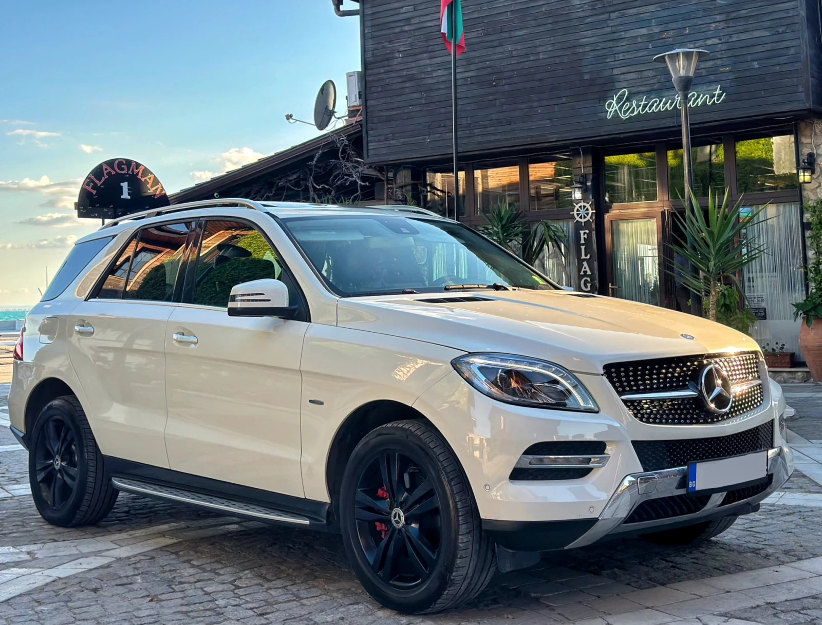 Mercedes-Benz ML 350 CDI AMG * * ПРУЖИНИ* * РЕАЛНИ КИЛОМЕТРИ* * , снимка 16 - Автомобили и джипове - 54906746