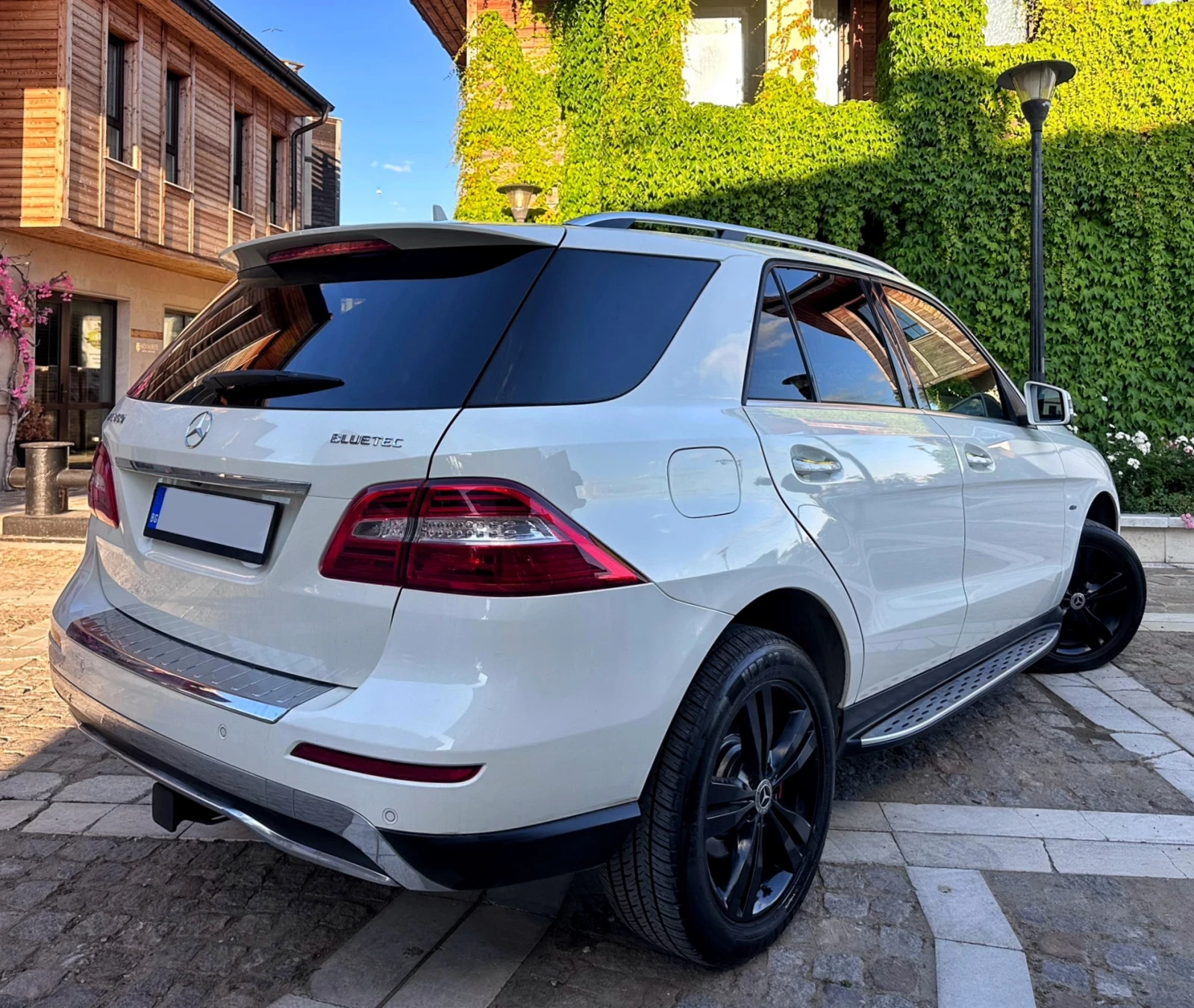 Mercedes-Benz ML 350 CDI AMG * * ПРУЖИНИ* * РЕАЛНИ КИЛОМЕТРИ* * , снимка 7 - Автомобили и джипове - 54906746