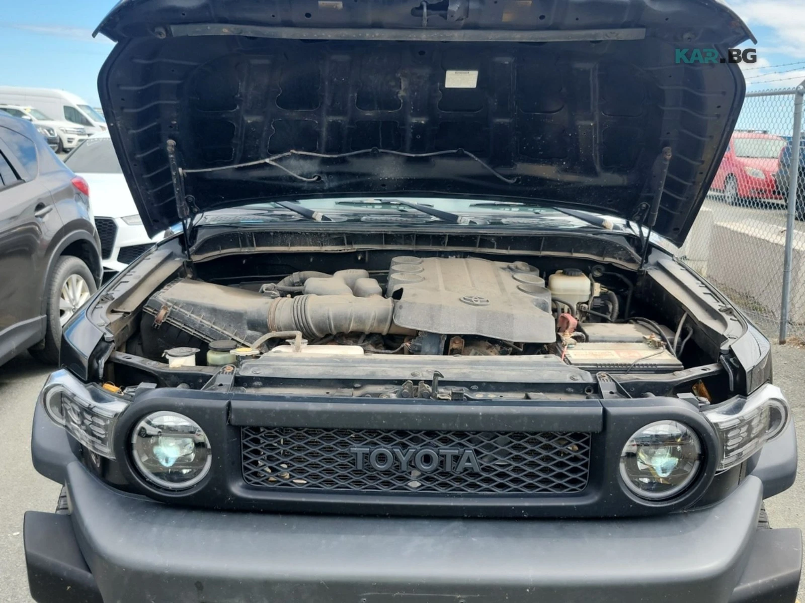 Toyota Fj cruiser 4WD Автокредит Цена до България, снимка 15 - Автомобили и джипове - 55088905
