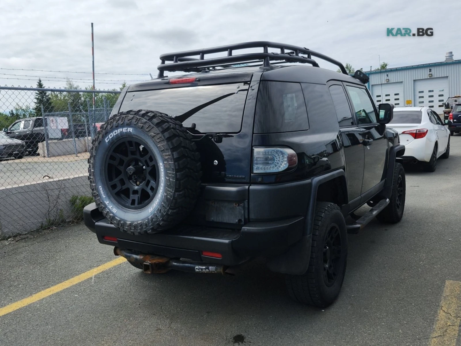 Toyota Fj cruiser 4WD Автокредит Цена до България, снимка 3 - Автомобили и джипове - 55088905