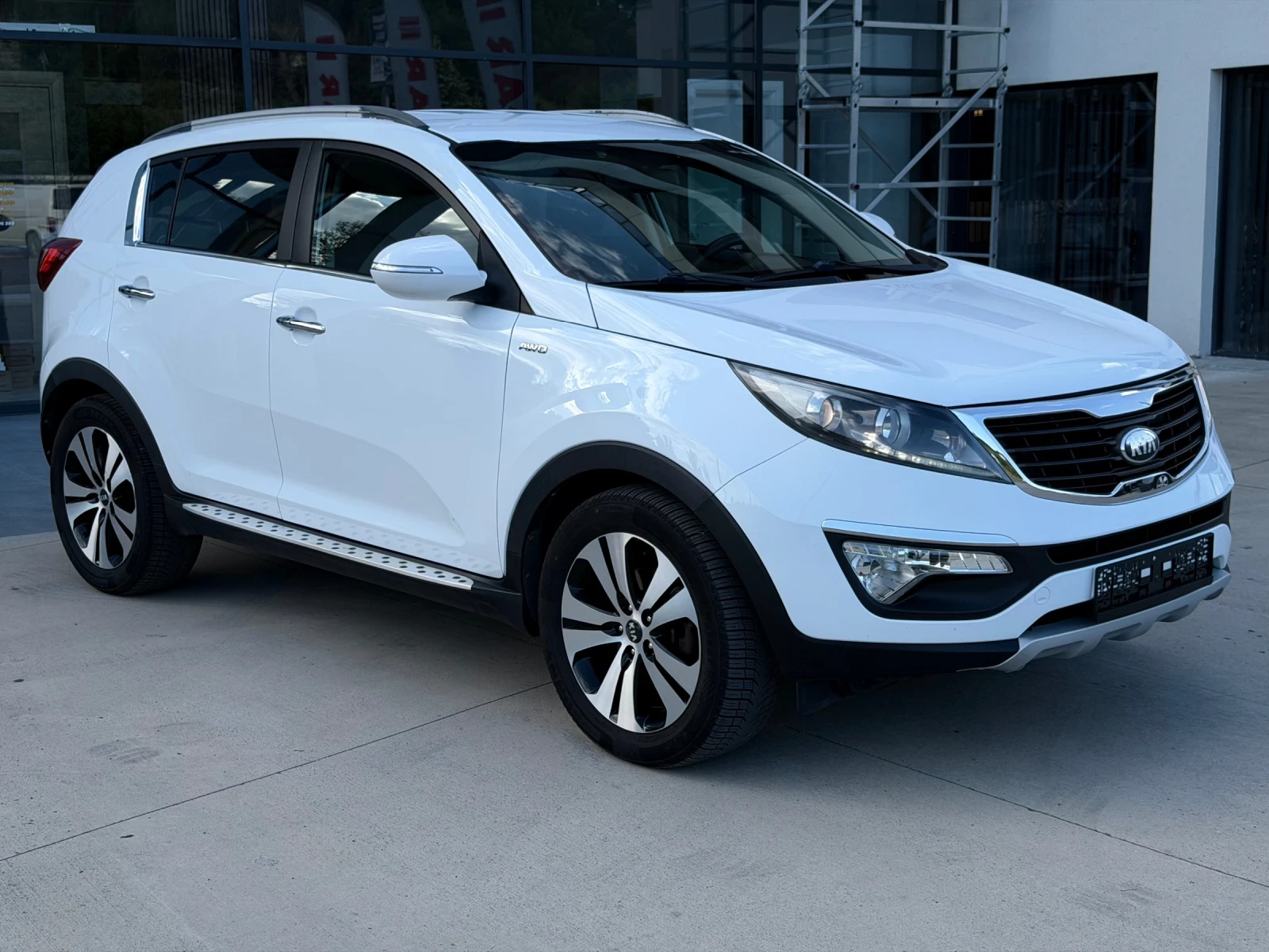 Kia Sportage 4x4 AVT/FULL , снимка 8 - Автомобили и джипове - 55290815
