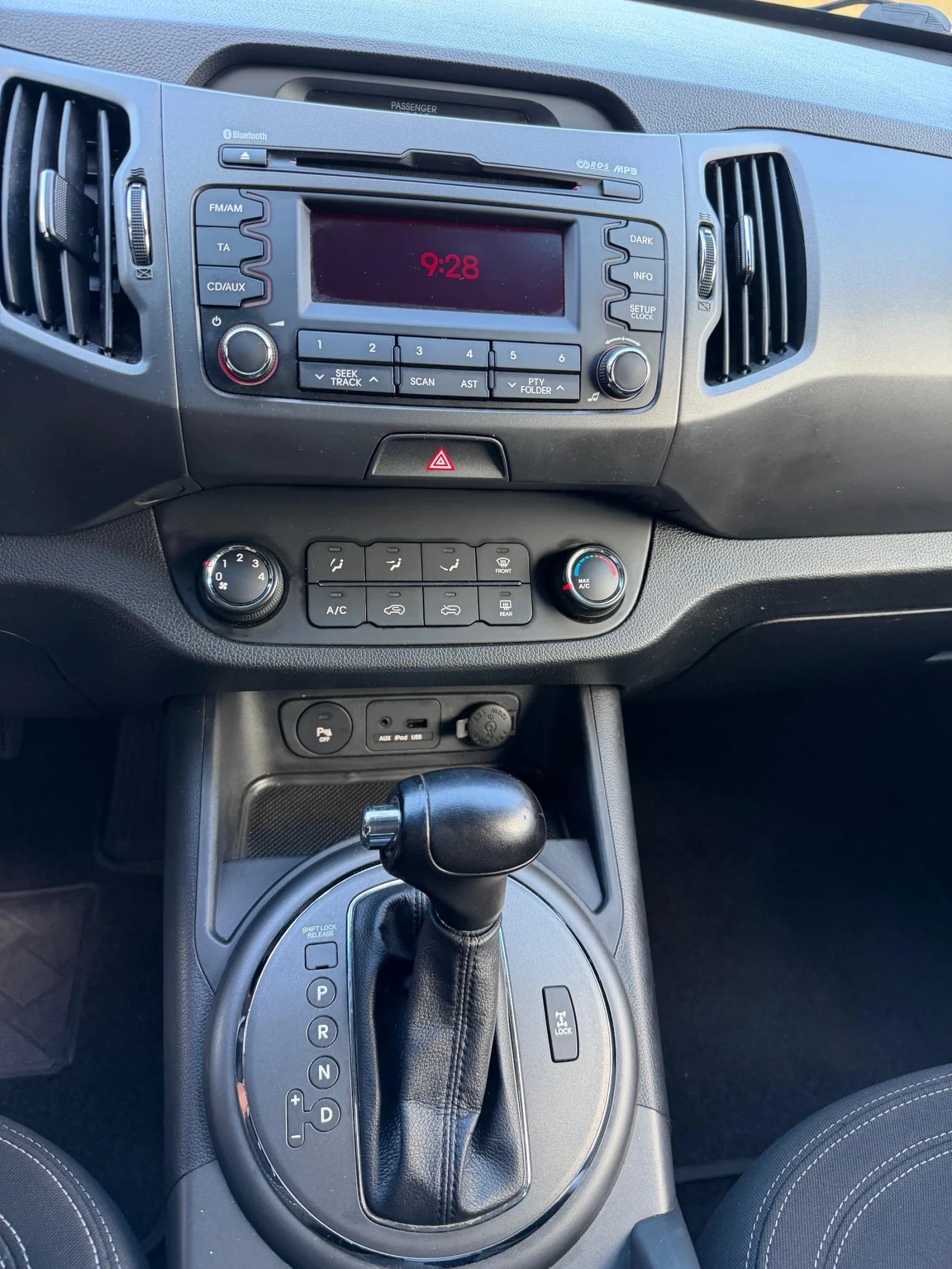Kia Sportage 4x4 AVT/FULL , снимка 15 - Автомобили и джипове - 55290815