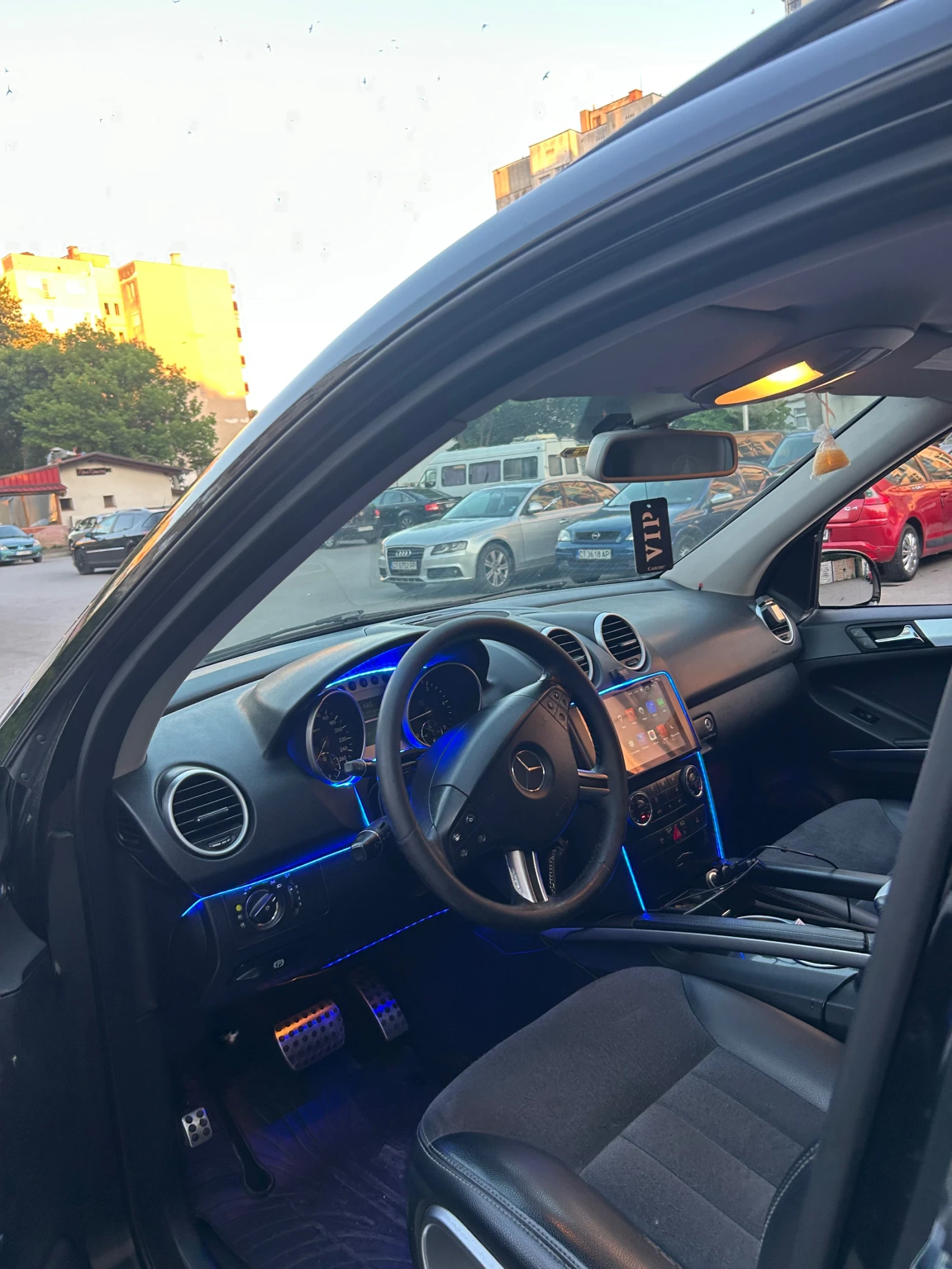 Mercedes-Benz ML 320, снимка 5 - Автомобили и джипове - 55455504