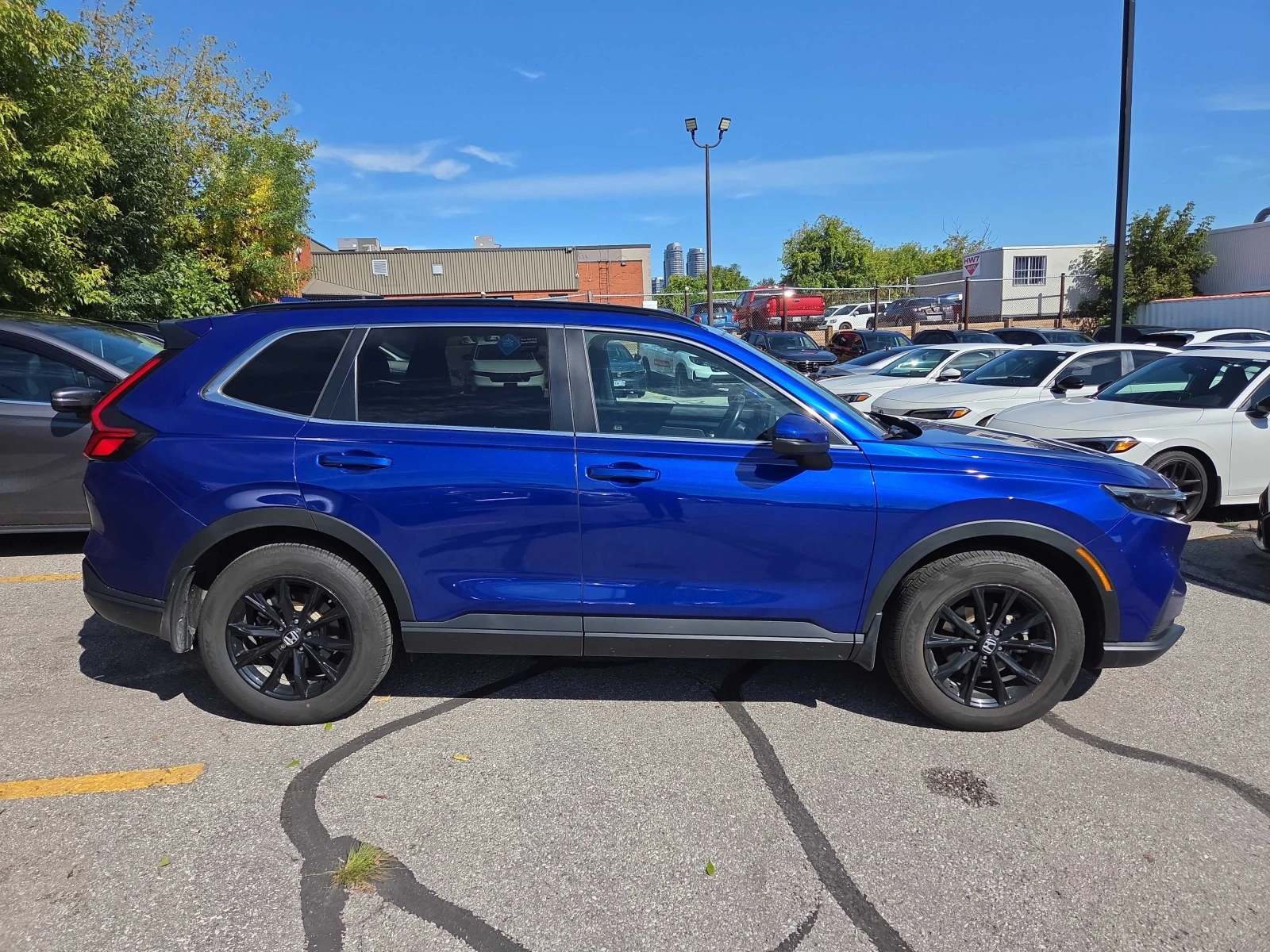 Honda Cr-v | CARFAX | ГЛАВНО ПРЕДСТАВИТЕЛСТВО НА HONDA, снимка 4 - Автомобили и джипове - 56076283